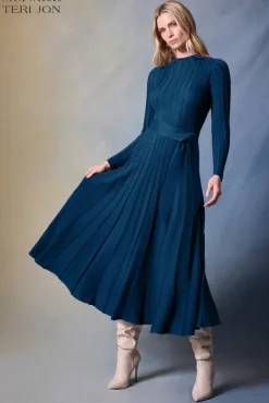 Knitted Pintuck Midi Dress
